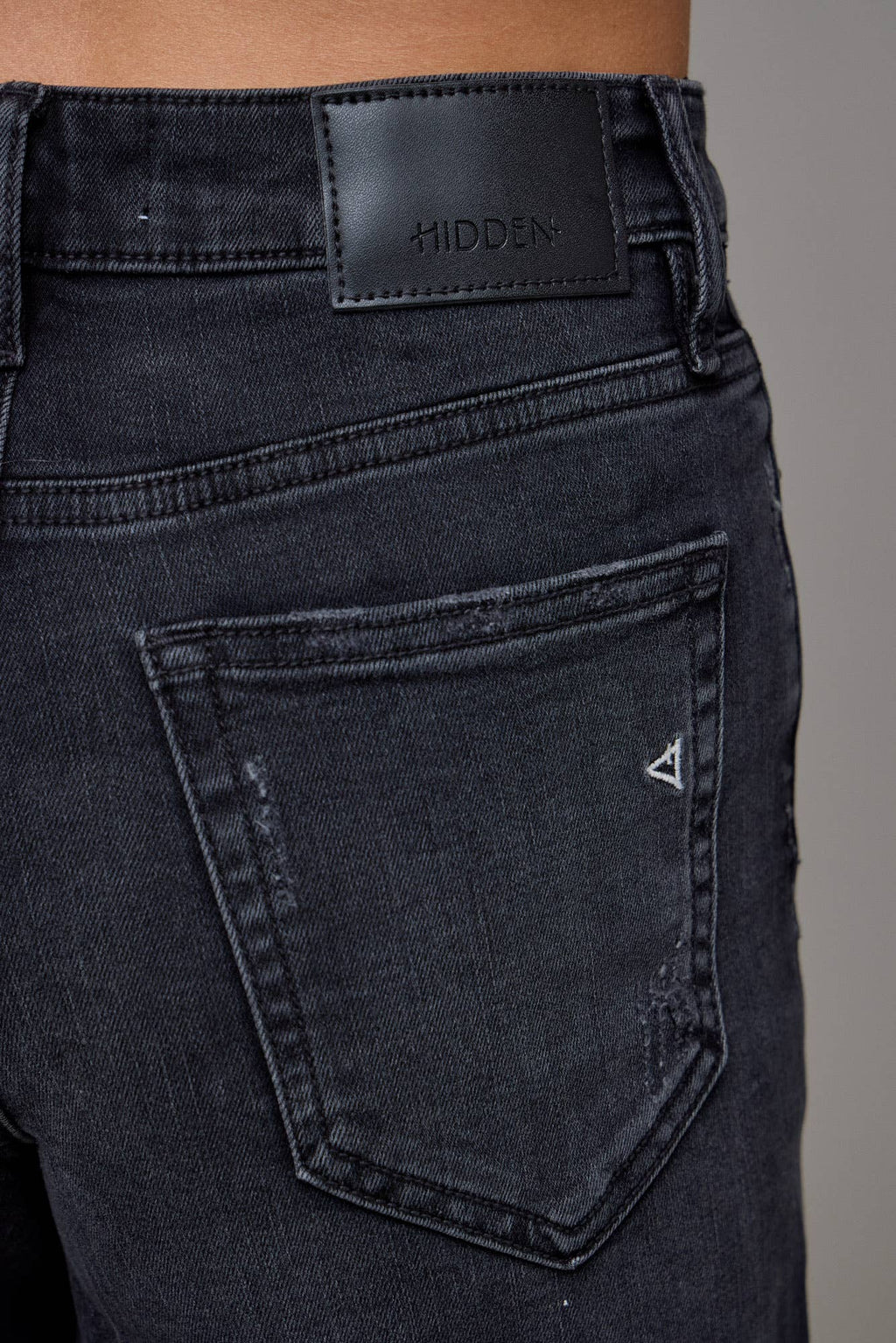 Black Clean Cropped Wide Leg by Hidden Jeans