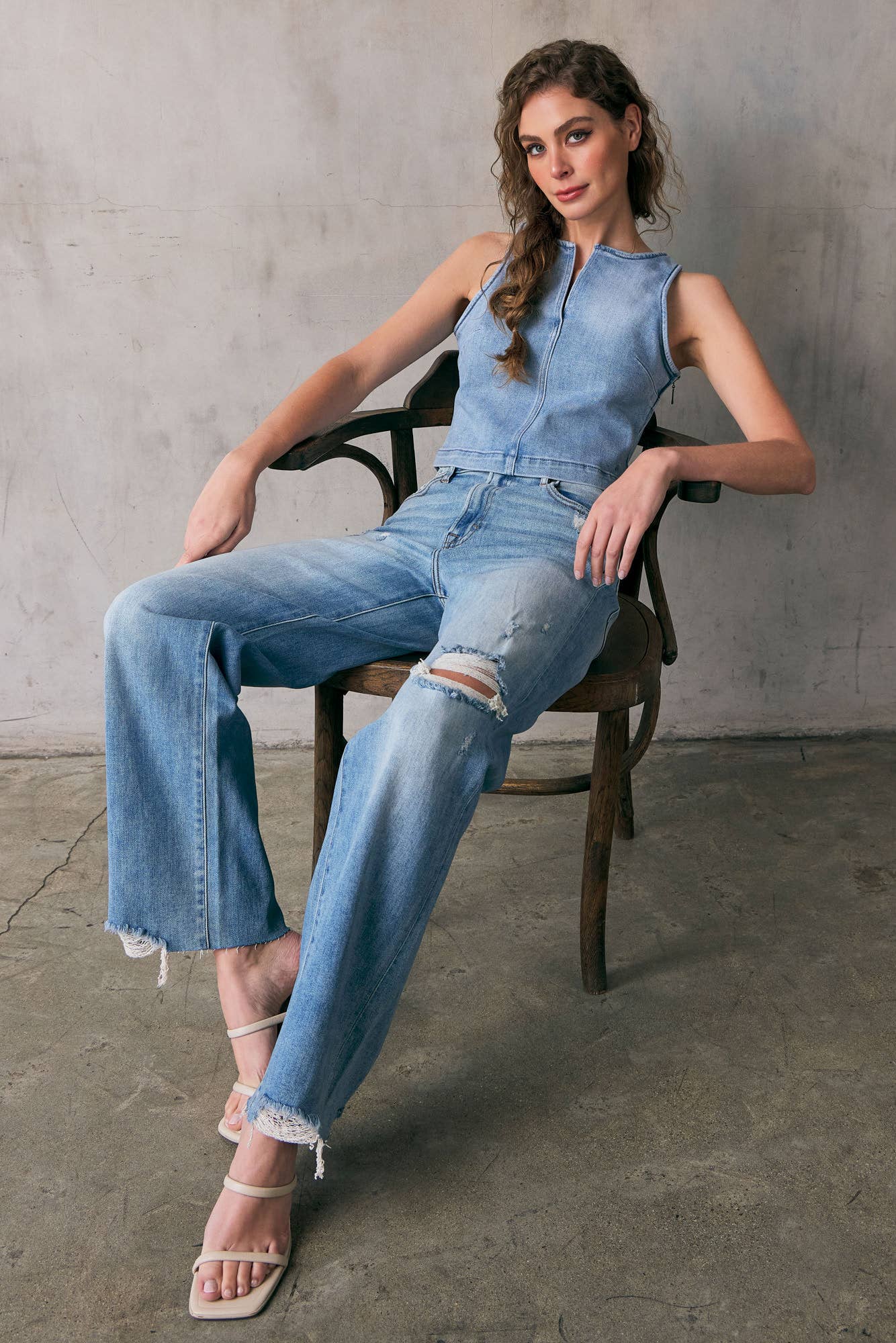 DISTRESSED DAD JEANS by Hidden Jeans