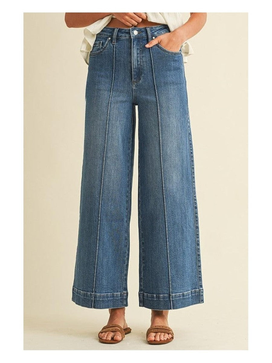 Anniewear Pin Tuck Detail Wide Leg Jean