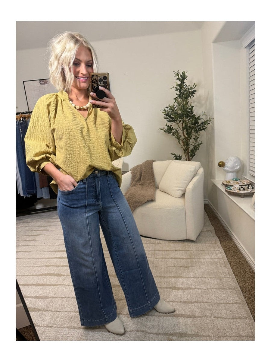 Anniewear Pin Tuck Detail Wide Leg Jean