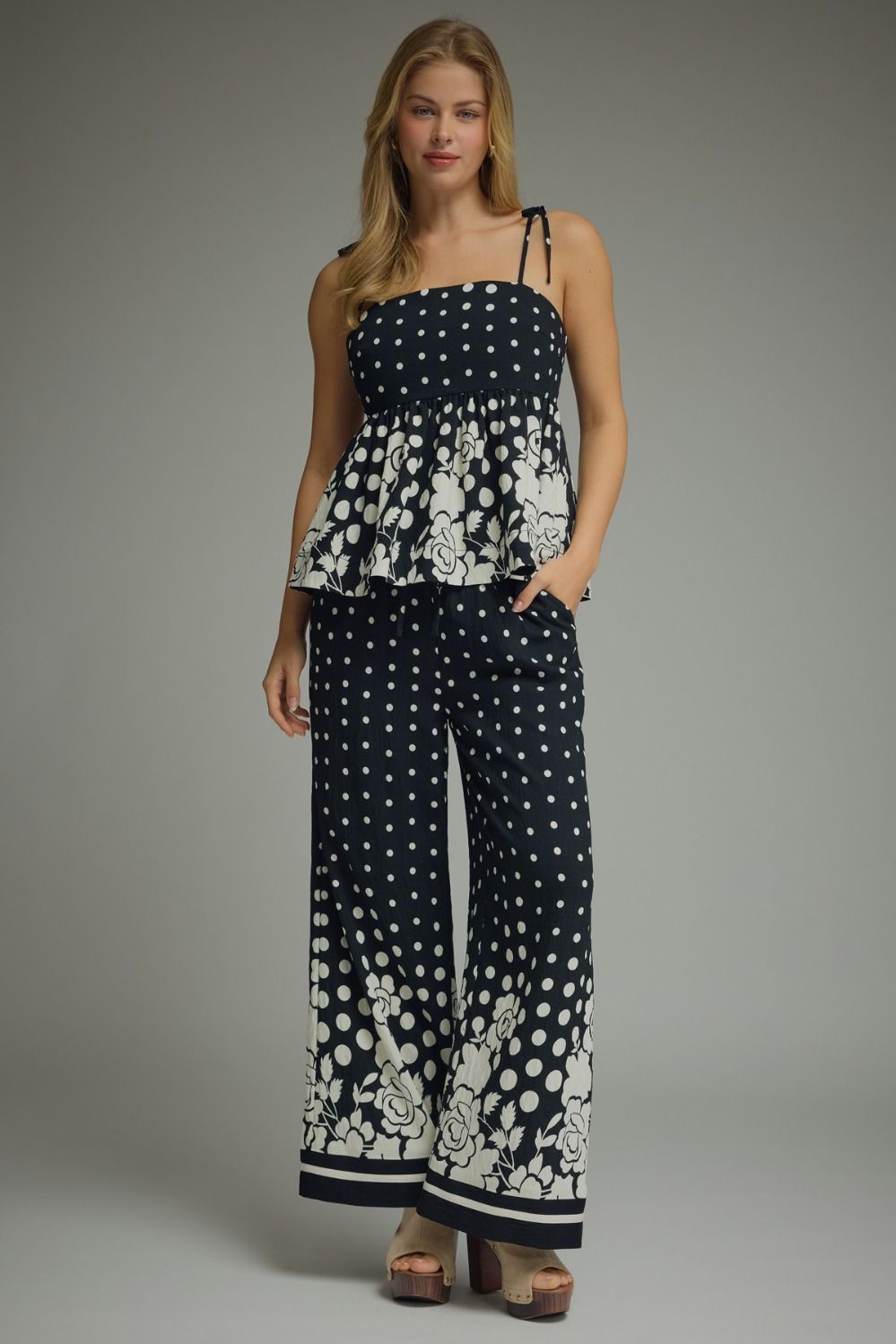 Entro Black Polka Dot Set