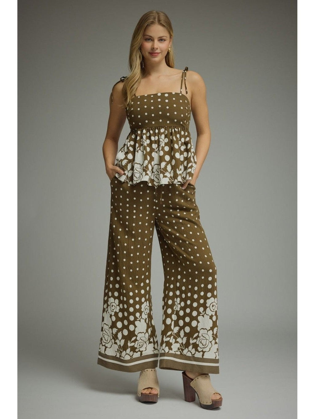Entro Olive Polka Dot Set