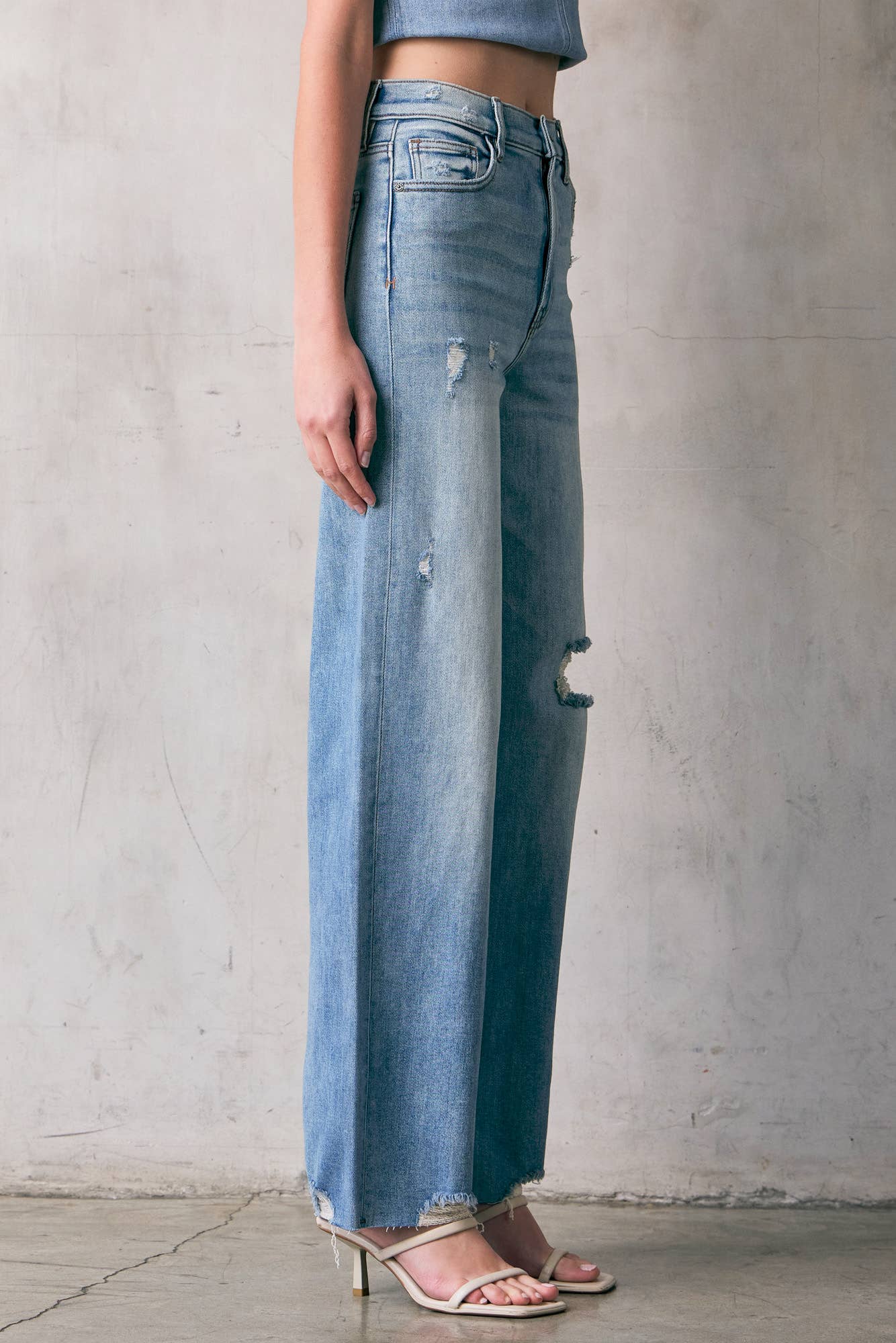 DISTRESSED DAD JEANS by Hidden Jeans